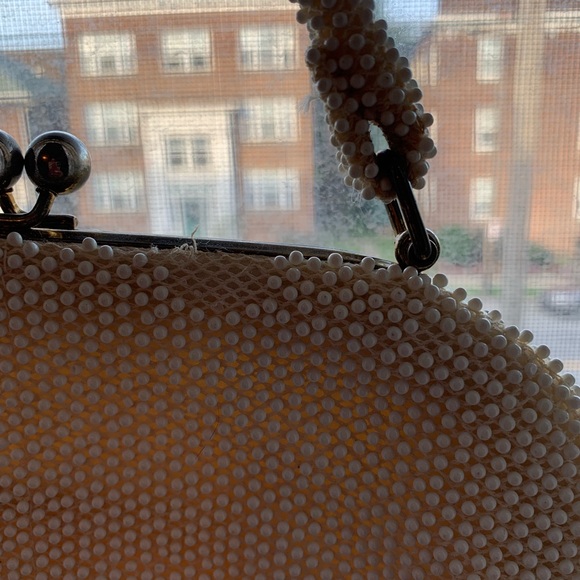 Vintage 50s white beaded handbag - Picture 3 of 6
